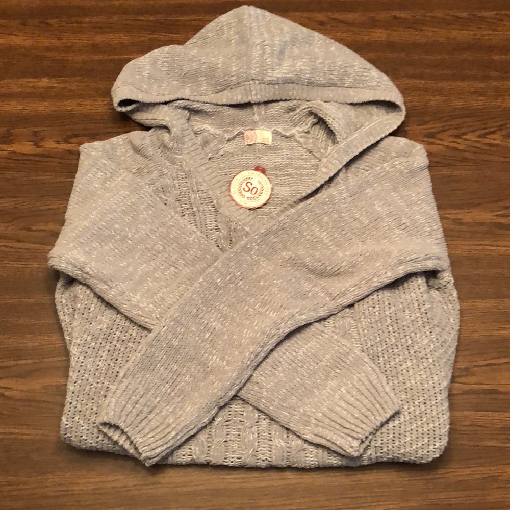 NWT SO  knitted, hooded, V-neck sweater Xl